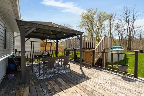 1032 Gilmore Avenue Innisfil ON L0L 1W0