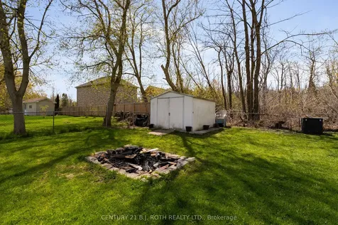 1032 Gilmore Avenue Innisfil ON L0L 1W0