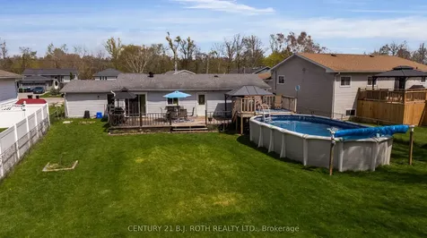 1032 Gilmore Avenue Innisfil ON L0L 1W0