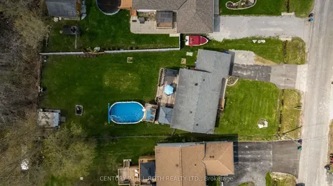 1032 Gilmore Avenue Innisfil ON L0L 1W0