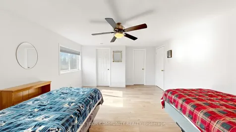 50 Riverglen Drive Georgina ON L4P 2R1