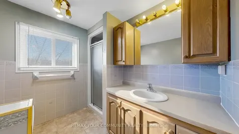 50 Riverglen Drive Georgina ON L4P 2R1