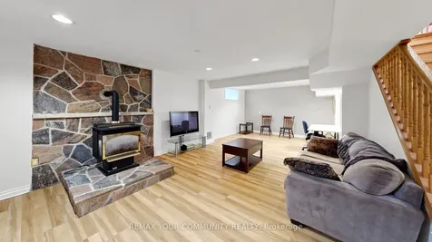 50 Riverglen Drive Georgina ON L4P 2R1