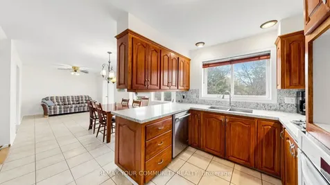 50 Riverglen Drive Georgina ON L4P 2R1