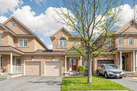 72 Walkview Crescent Richmond Hill ON L4E 4H6