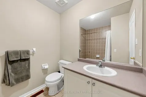72 Walkview Crescent Richmond Hill ON L4E 4H6
