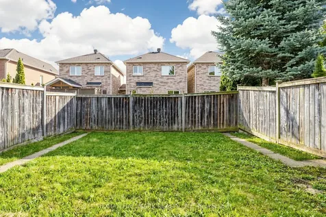 72 Walkview Crescent Richmond Hill ON L4E 4H6