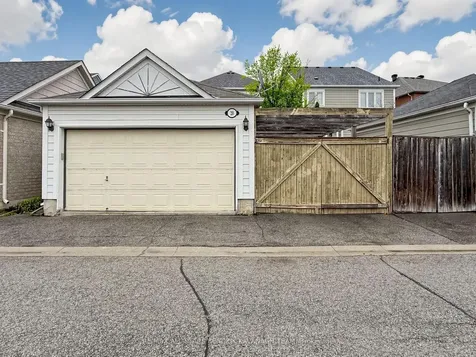 20 Peony Street Markham ON L6B 1K9