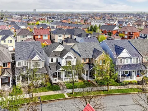 20 Peony Street Markham ON L6B 1K9