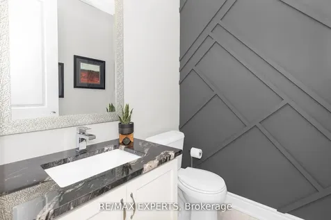 24 Mckay Avenue New Tecumseth ON L0G 1W0