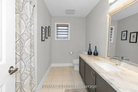 24 Mckay Avenue New Tecumseth ON L0G 1W0