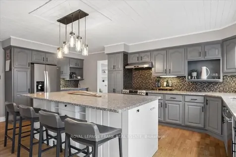 40 Balsam Street N Uxbridge ON L9P 1B3