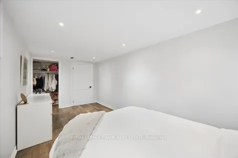 40 Balsam Street N Uxbridge ON L9P 1B3