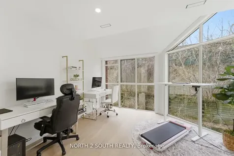 100 Arbors Lane Vaughan ON L4L 7G4
