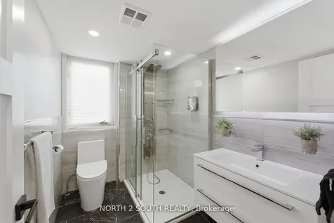 100 Arbors Lane Vaughan ON L4L 7G4