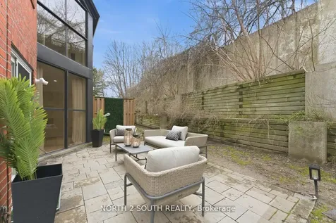 100 Arbors Lane Vaughan ON L4L 7G4
