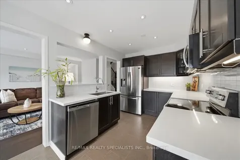 773 Miller Park Avenue Bradford West Gwillimbury ON L3Z 0L8