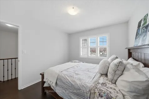 773 Miller Park Avenue Bradford West Gwillimbury ON L3Z 0L8