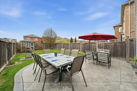 773 Miller Park Avenue Bradford West Gwillimbury ON L3Z 0L8