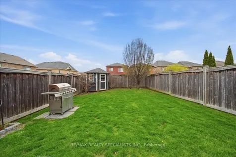 773 Miller Park Avenue Bradford West Gwillimbury ON L3Z 0L8