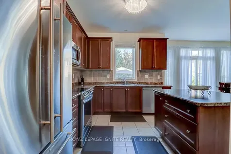 200 Ivy Glen Drive Vaughan ON L6A 0P1