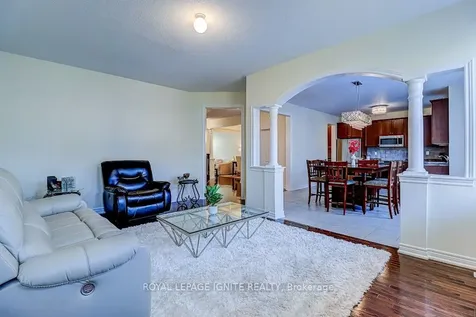 200 Ivy Glen Drive Vaughan ON L6A 0P1