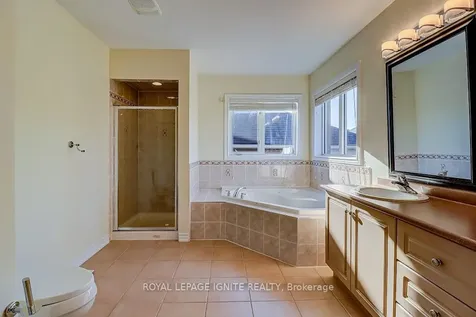 200 Ivy Glen Drive Vaughan ON L6A 0P1