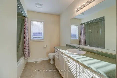 200 Ivy Glen Drive Vaughan ON L6A 0P1