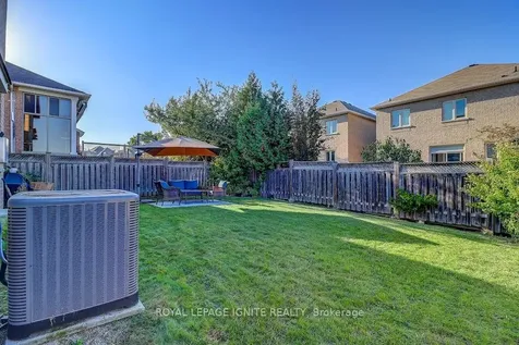 200 Ivy Glen Drive Vaughan ON L6A 0P1