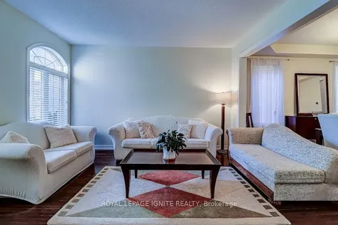 200 Ivy Glen Drive Vaughan ON L6A 0P1