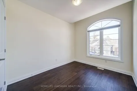 17 Duncombe Lane Richmond Hill ON L4C 1C2