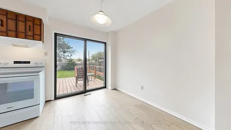 80 Upton Crescent Markham ON L3R 3T4