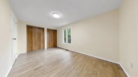 80 Upton Crescent Markham ON L3R 3T4