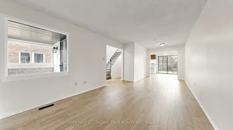 80 Upton Crescent Markham ON L3R 3T4