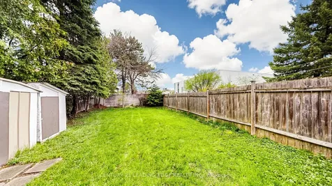 80 Upton Crescent Markham ON L3R 3T4