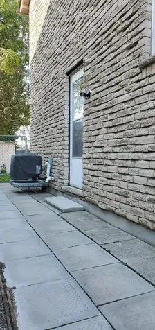 80 Upton Crescent Markham ON L3R 3T4