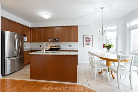 65 Burgundy Trail Vaughan ON L4J 8V9