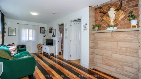 8332 Main Street Adjala-tosorontio ON L0M 1M0