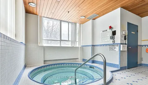 270 Davis Drive Newmarket ON L3Y 8K2