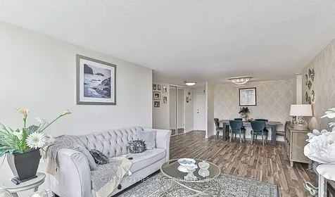 270 Davis Drive Newmarket ON L3Y 8K2