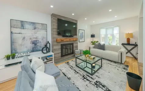 599 York Hill Boulevard Vaughan ON L4J 5L3