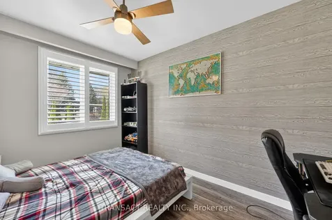 160 Queen Street Bradford West Gwillimbury ON L3Z 1L6