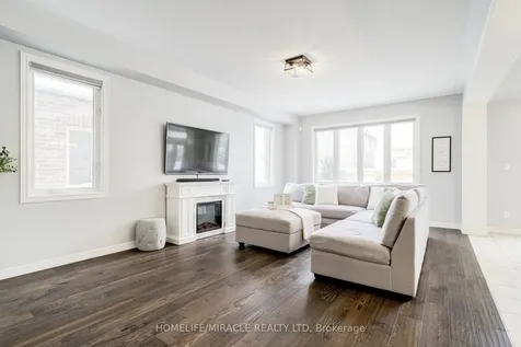 36 Hoard Avenue N New Tecumseth ON L9R 0M3