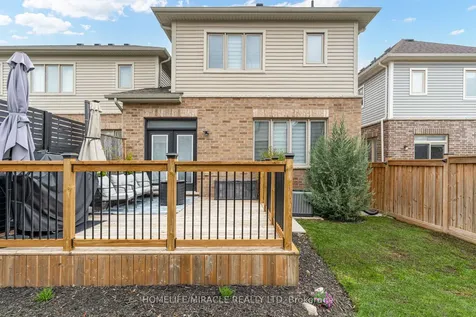 36 Hoard Avenue N New Tecumseth ON L9R 0M3