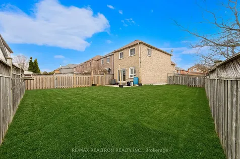 141 Laird Drive Markham ON L3S 3N7