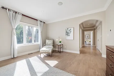 423 Paradelle Drive Richmond Hill ON L4E 4R9