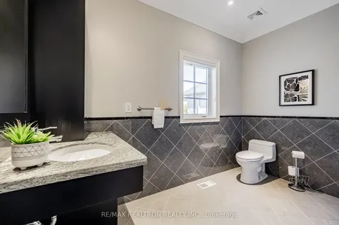 423 Paradelle Drive Richmond Hill ON L4E 4R9