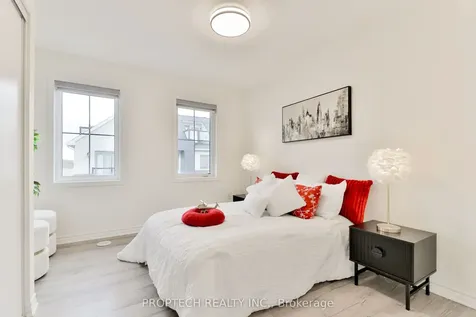 19 Frederick Wilson Avenue Markham ON L6B 1N2