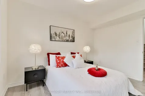 19 Frederick Wilson Avenue Markham ON L6B 1N2