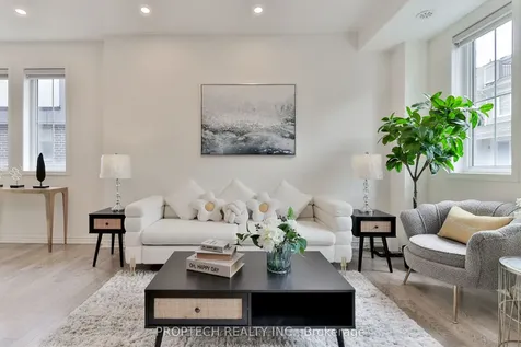 19 Frederick Wilson Avenue Markham ON L6B 1N2